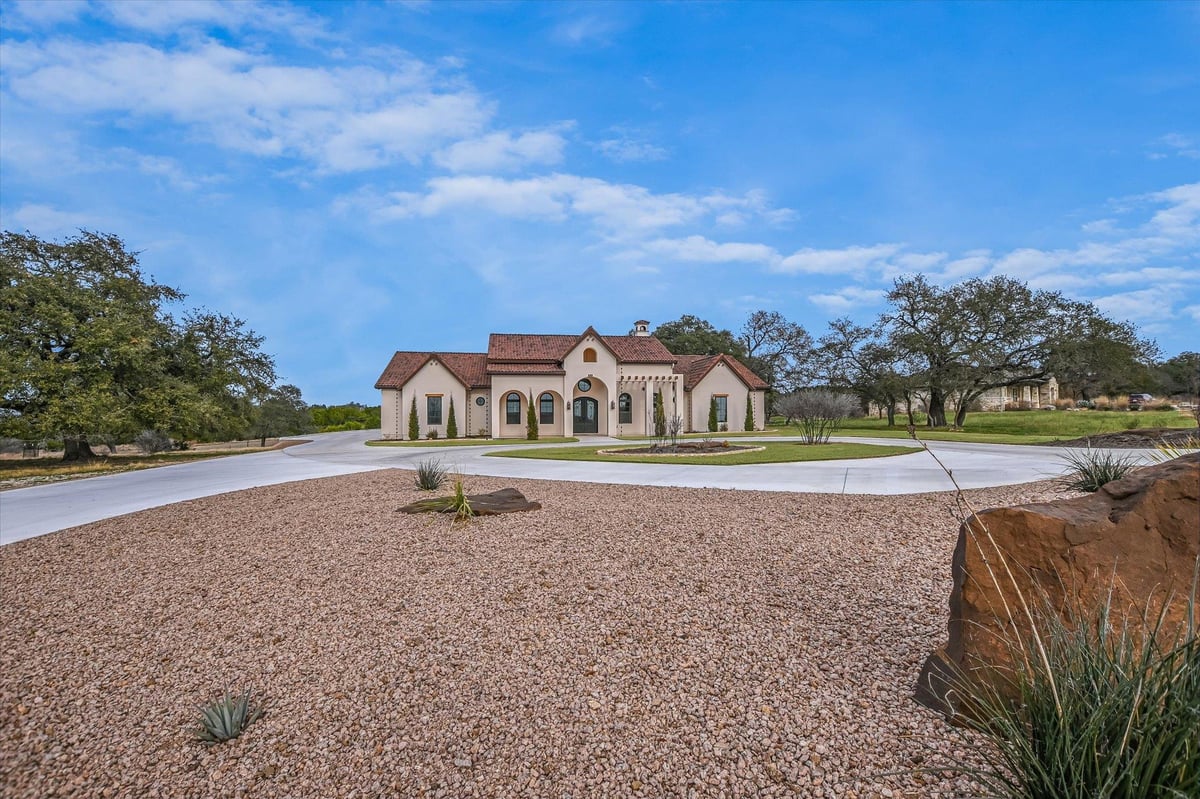 View 401 Eagle Ridge in EAGLES NEST 401 Eagle Ridge - property photo 1 - Luxury home in EAGLES NEST, Burnet, TX