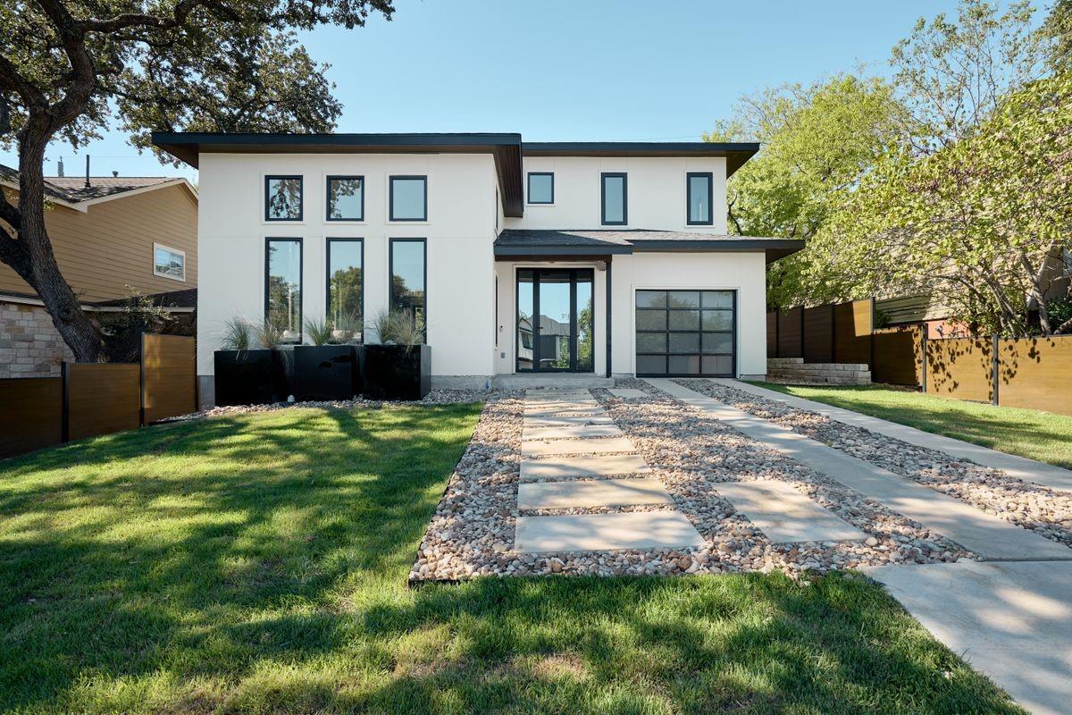 View 401 Lightsey RD in Brinwood Sec 04 401 Lightsey RD - property photo 1 - Luxury home in Brinwood Sec 04, Austin, TX