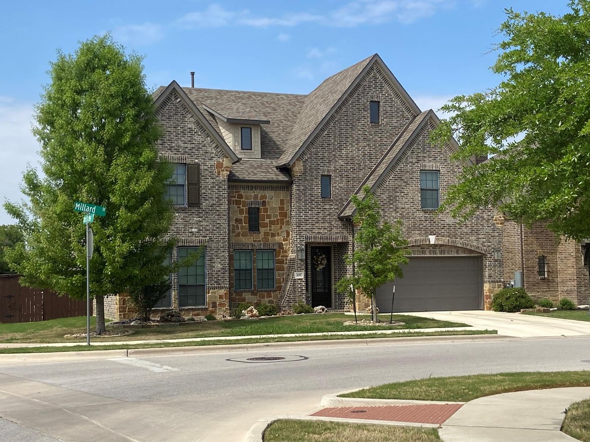 401 Millard St - front exterior - Luxury home in Morningstar Ph 1 Sec 2 Sub, Georgetown, TX