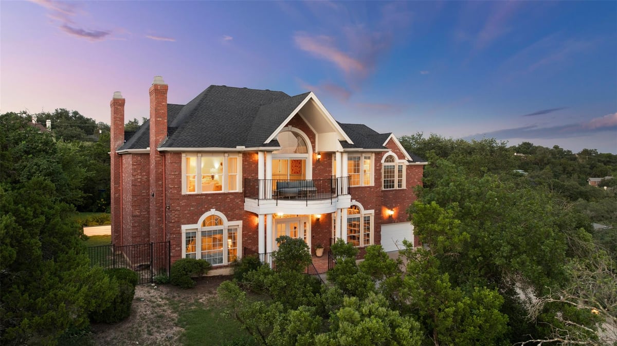 View 4014 Walnut Clay DR in Northwest Hills 4014 Walnut Clay DR - front exterior - Luxury home in Northwest Hills, Austin, TX
