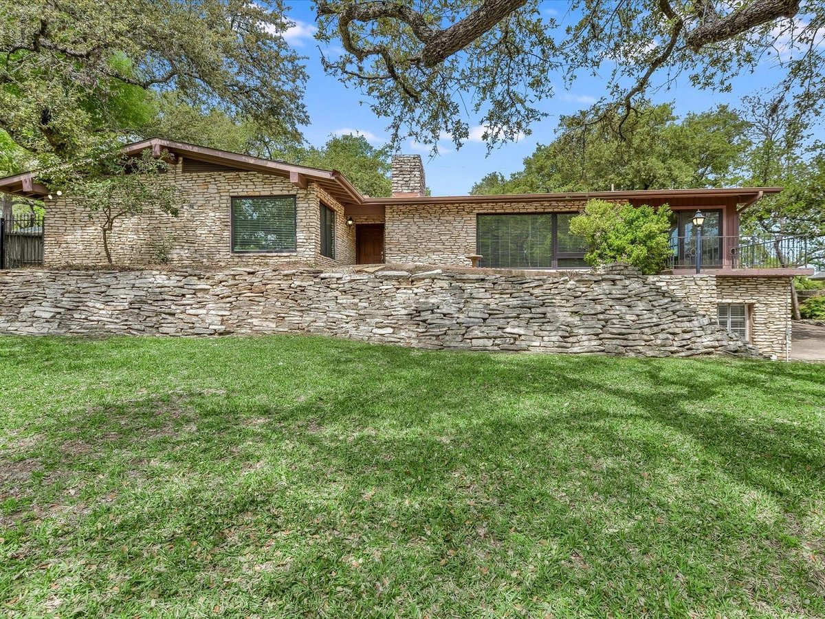 View 402 Almarion DR in Henry P Hill League 402 Almarion DR - property photo 1 - Luxury home in Henry P Hill League, Austin, TX