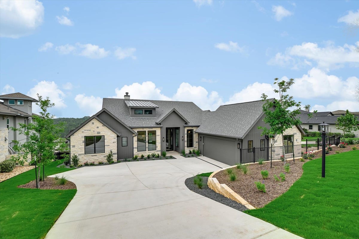 402 Sweet Grass Ln - front exterior - Luxury home in Serene Hills Ph 3Wb, Austin, TX