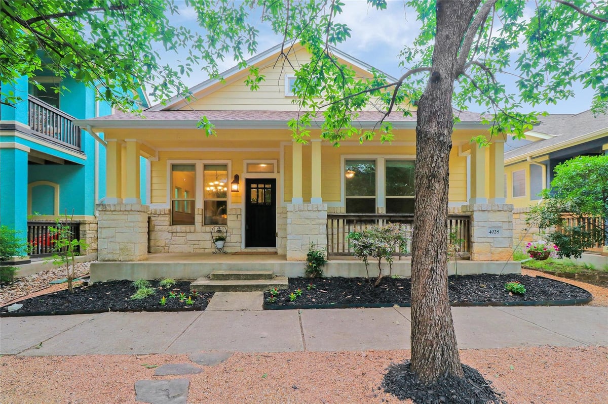 View 4028 Camacho St in Mueller Sec 04 Amd 4028 Camacho St - front exterior - Luxury home in Mueller Sec 04 Amd, Austin, TX