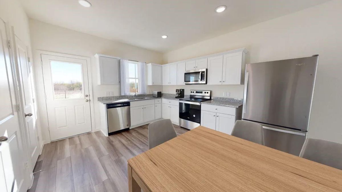 Kitchen at 403 Cliff Dr - 3 bed 2 bath home