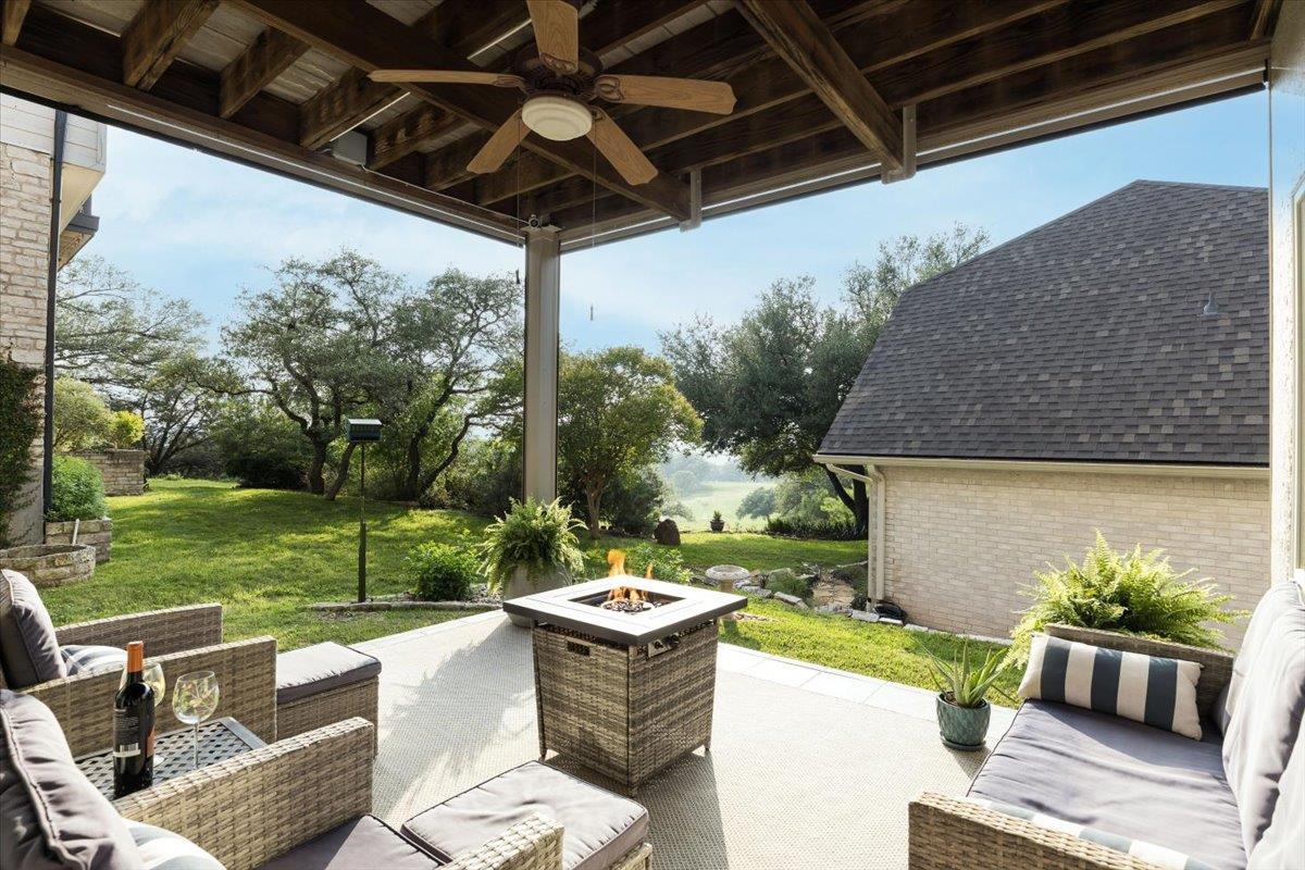 View 403 Golf Crest LN in Lakeway Sec Clusters 28 05 403 Golf Crest LN - property photo 1 - Luxury home in Lakeway Sec Clusters 28 05, Lakeway, TX