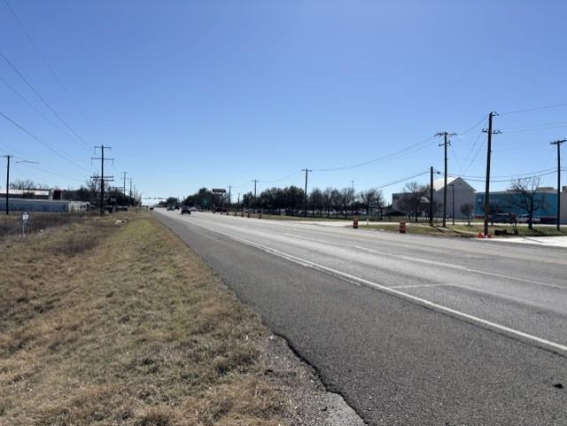 View 4030 N MAIN ST St in THALER ADD 4030 N MAIN ST St - front exterior - Luxury lot in THALER ADD, Taylor, TX