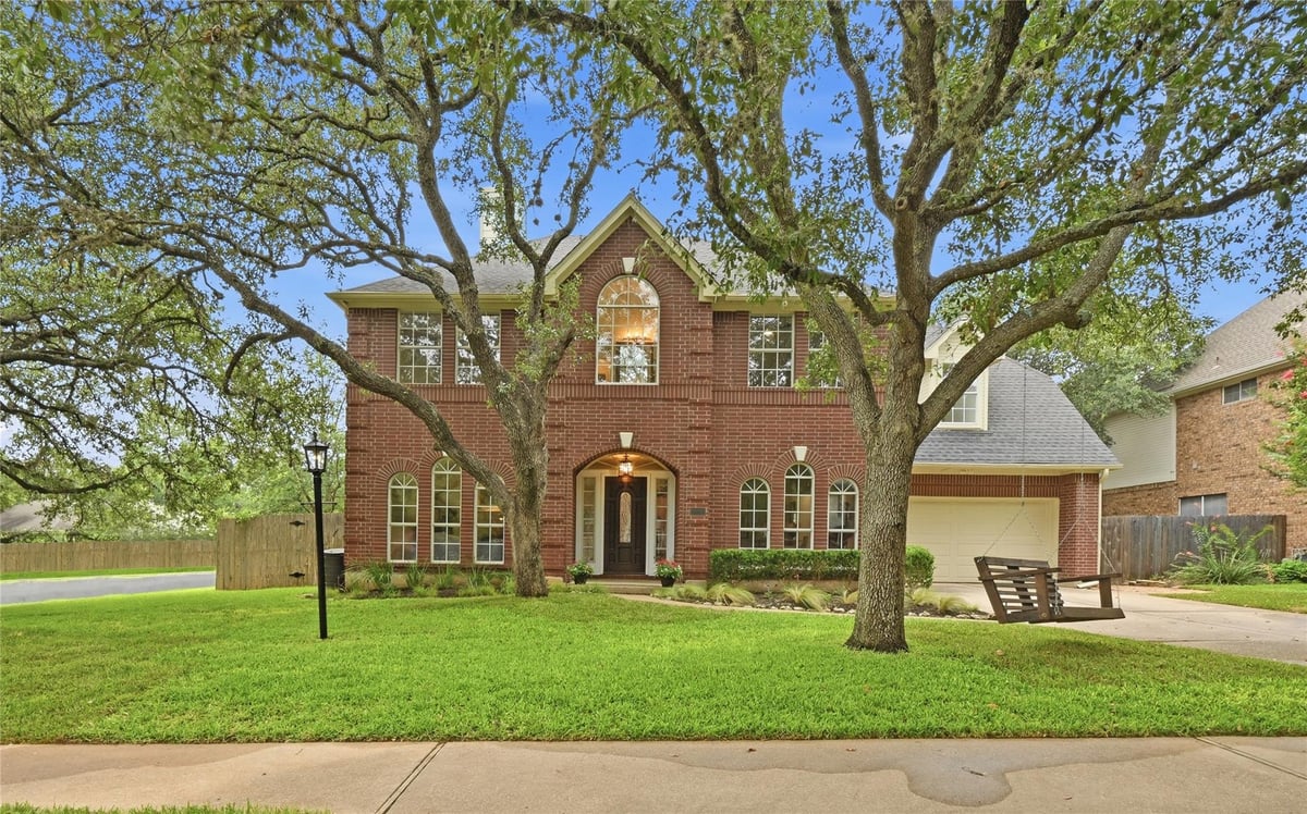 View 4030 Shavano DR in Oak Creek Parke Sec 04 4030 Shavano DR - property photo 1 - Luxury home in Oak Creek Parke Sec 04, Austin, TX
