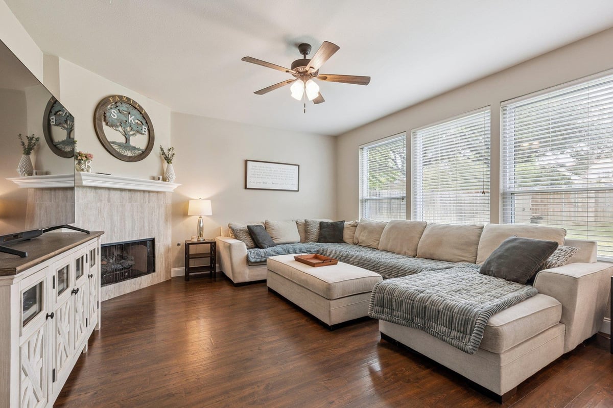 Primary bedroom at 4033 Sable Oaks Dr - 4 bed 2 bath home