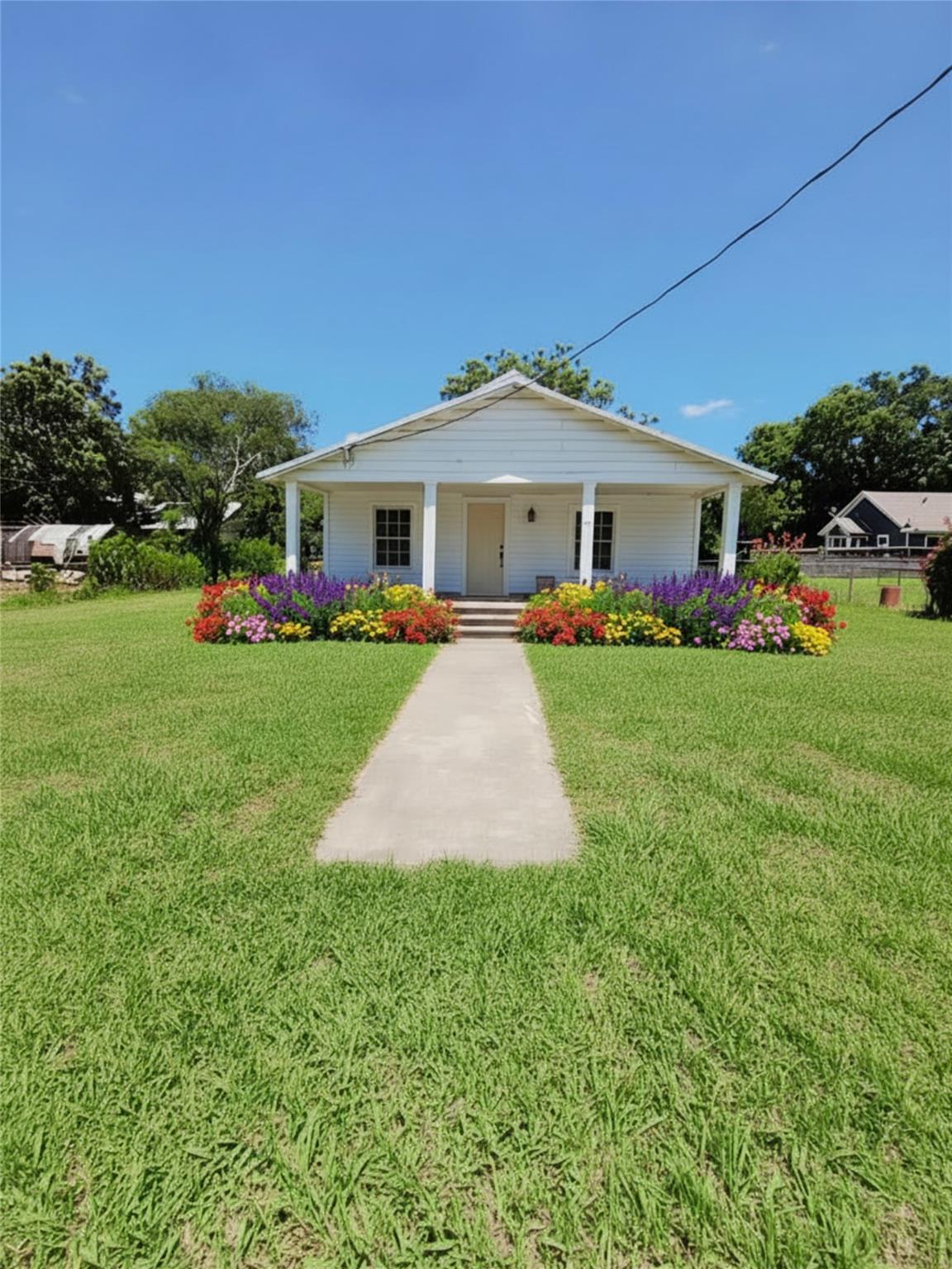 View 404 N Hill ST in Itasca 404 N Hill ST, photo 1 of 22, Itasca, Itasca, TX