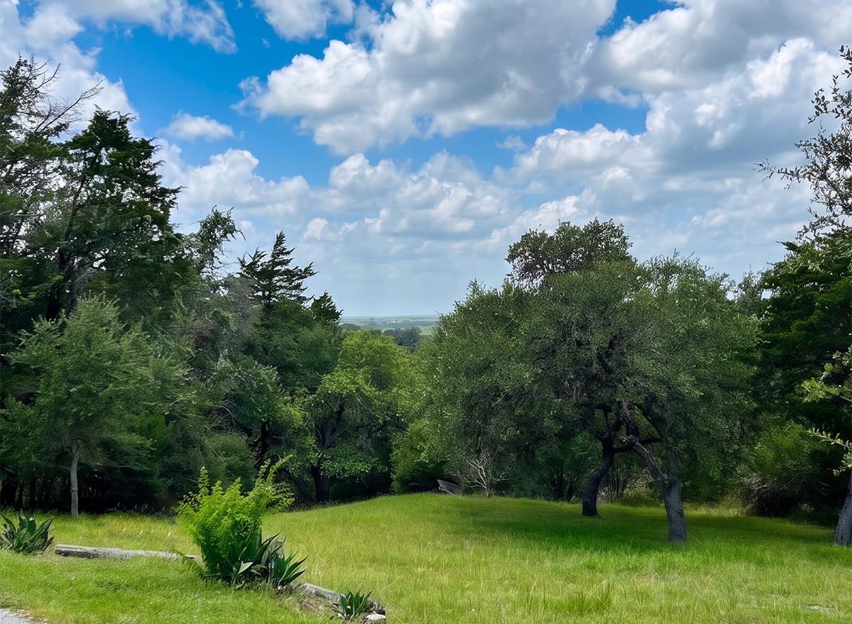 View 404 Valley View DR in Frisch Auf 404 Valley View DR - front exterior - Luxury lot in Frisch Auf, La Grange, TX