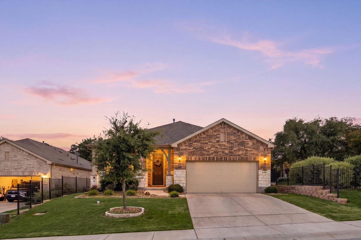 View 405 Kitty Hawk RD in Sun City Texas 405 Kitty Hawk RD - front exterior - Luxury home in Sun City Texas, Georgetown, TX