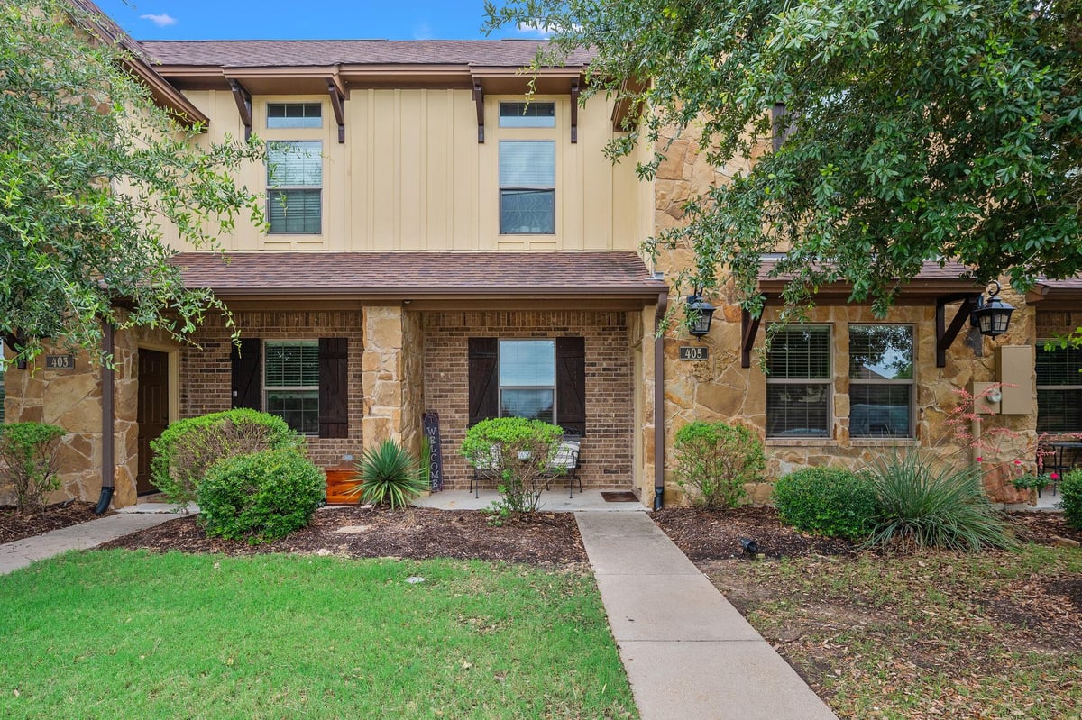 View 405 Momma Bear DR in The Barracks Ii Ph 202 405 Momma Bear DR - front exterior - Luxury home in The Barracks Ii Ph 202, College Station, TX