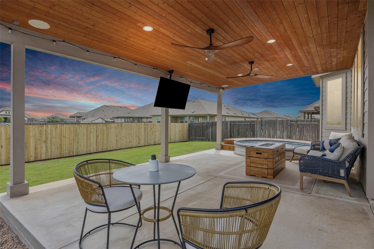 View 406 Bluejack WAY in Hutto Highlands 406 Bluejack WAY - front exterior - Luxury home in Hutto Highlands, Hutto, TX
