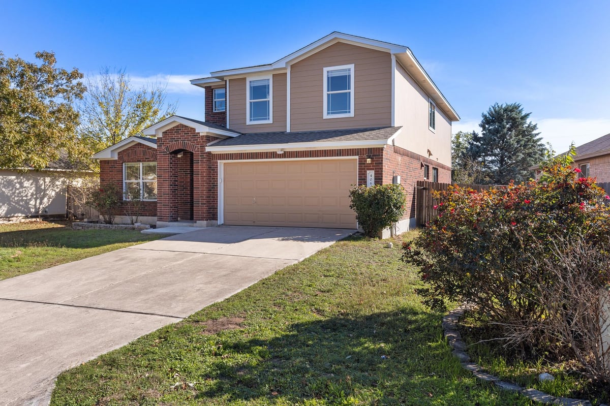 View 406 Golden Gate Dr in Horizon Park Sec 6 406 Golden Gate Dr - property photo 1 - Luxury home in Horizon Park Sec 6, Leander, TX
