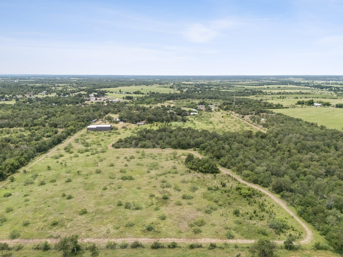 View 406 Monkey RD in Standifer, Elizabeth 406 Monkey RD - front exterior - Luxury home in Standifer, Elizabeth, Elgin, TX