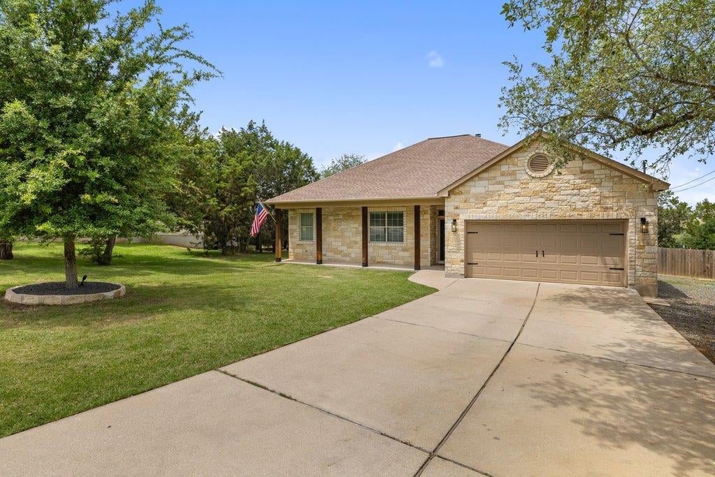 Living area at 406 Strichen Dr - 3 bed 2 bath home
