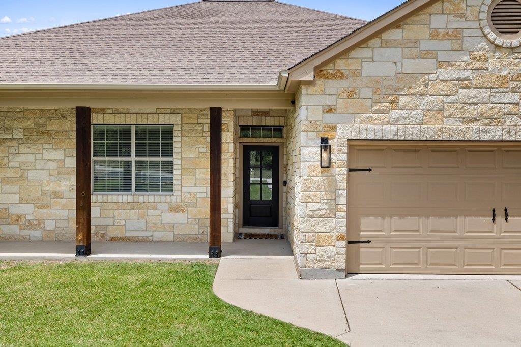 Primary bedroom at 406 Strichen Dr - 3 bed 2 bath home