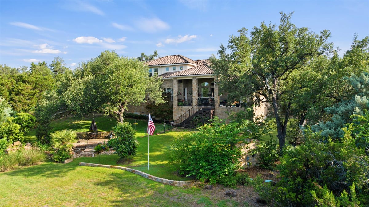 View 407 Bella Montagna CIR in Bella Montagna 407 Bella Montagna CIR - front exterior - Luxury home in Bella Montagna, Lakeway, TX