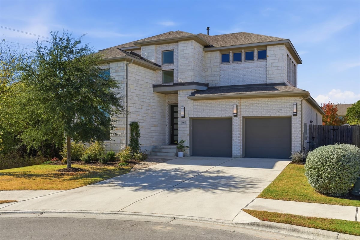 View 407 Francis Lottie Dr in Carpenter Hill Sec 3 407 Francis Lottie Dr - property photo 1 - Luxury home in Carpenter Hill Sec 3, Buda, TX