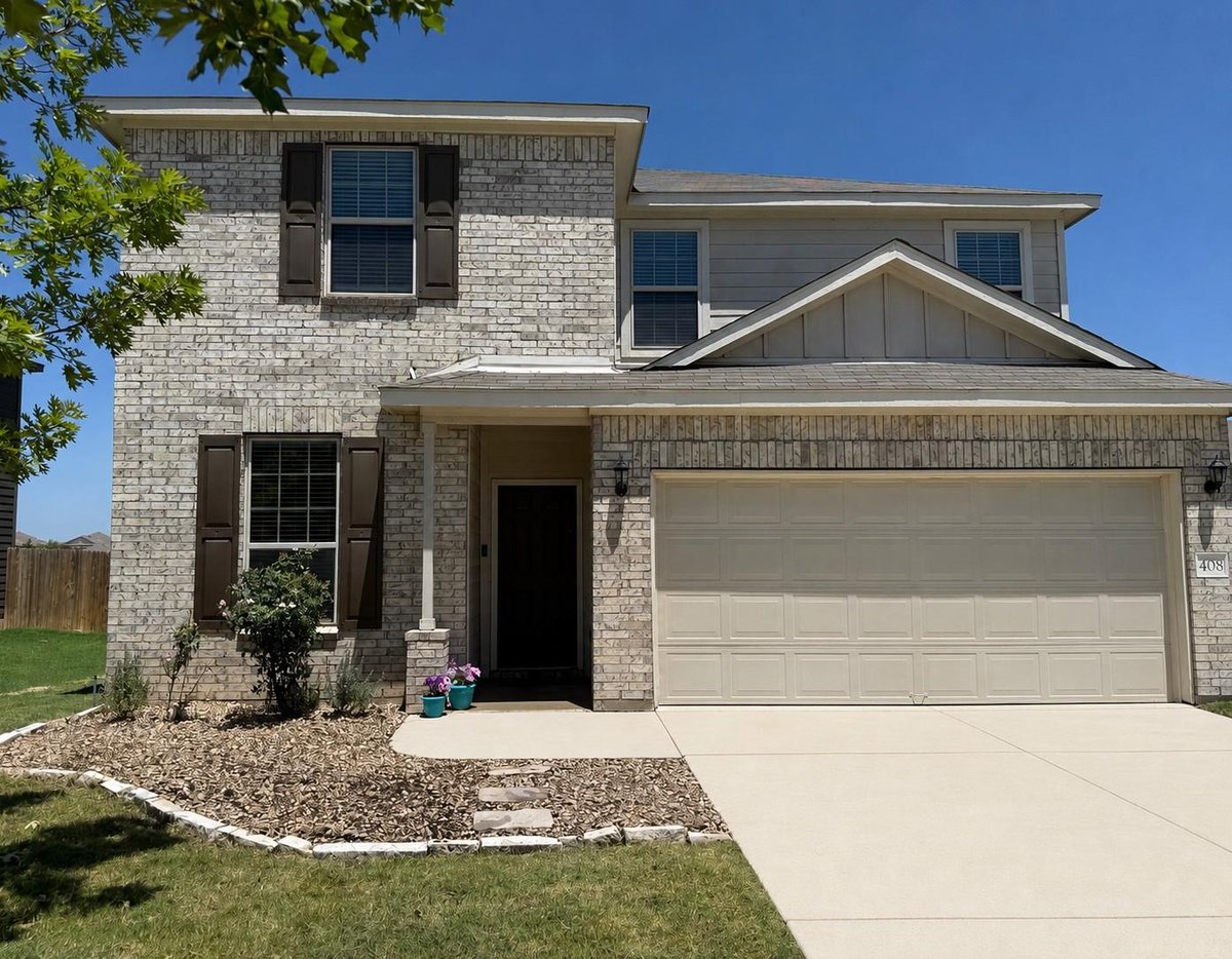 408 Bedford Falls LN - front exterior - Luxury home in Sonterra, Jarrell, TX