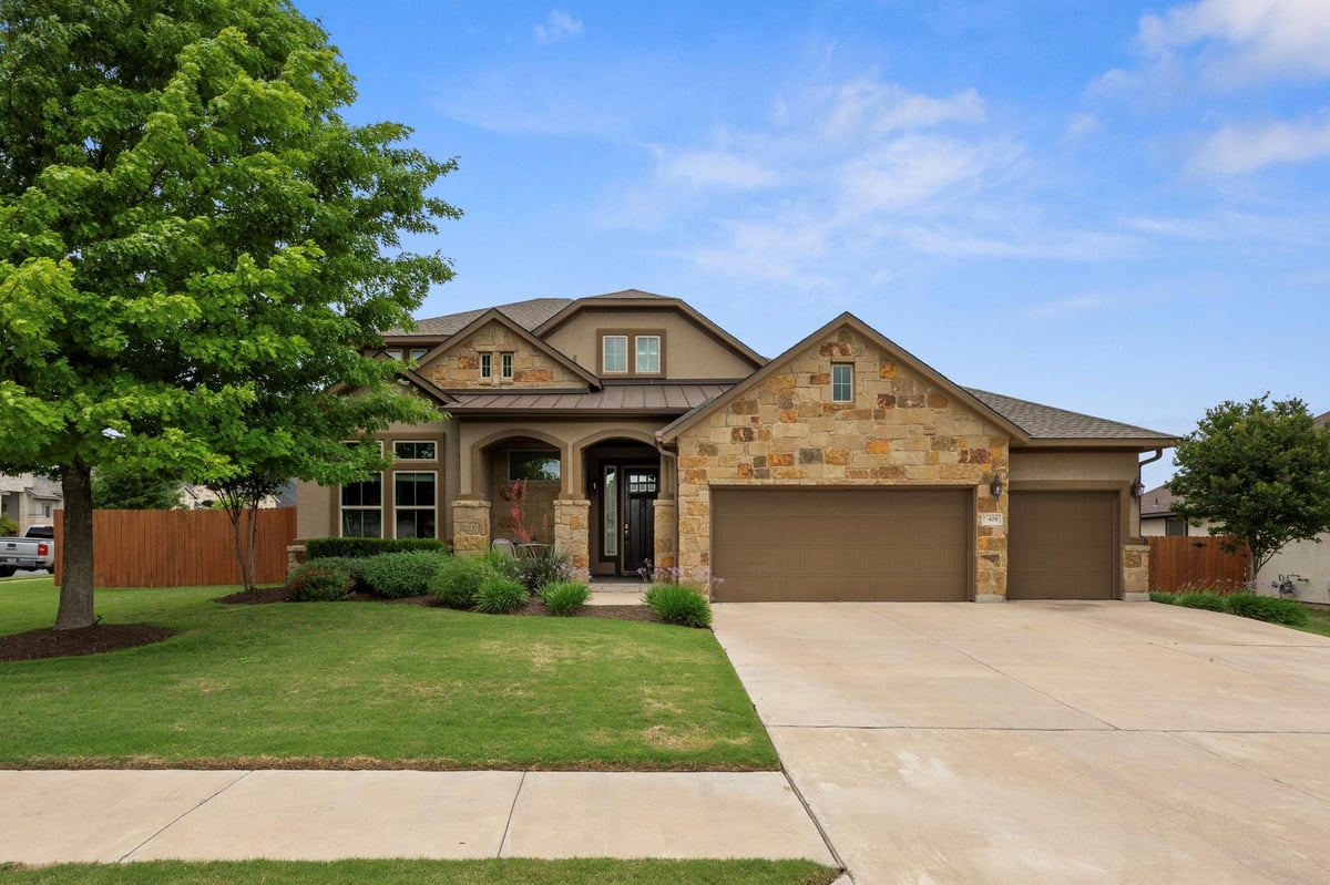 Living area at 408 Bell Boot Pass - 4 bed 3 bath home