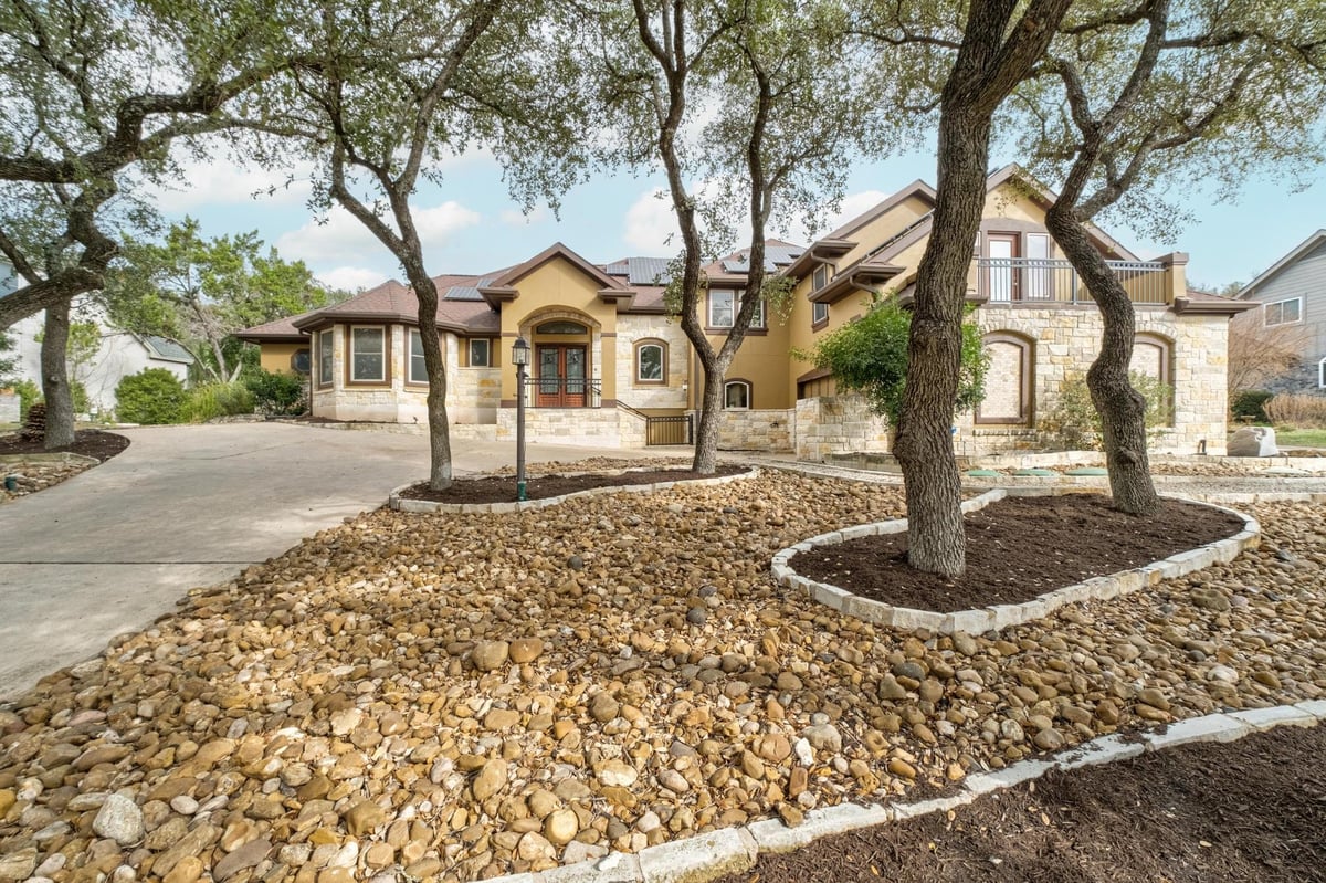 View 409 Eagle in Lakeway Sec 11 409 Eagle - property photo 1 - Luxury home in Lakeway Sec 11, Lakeway, TX