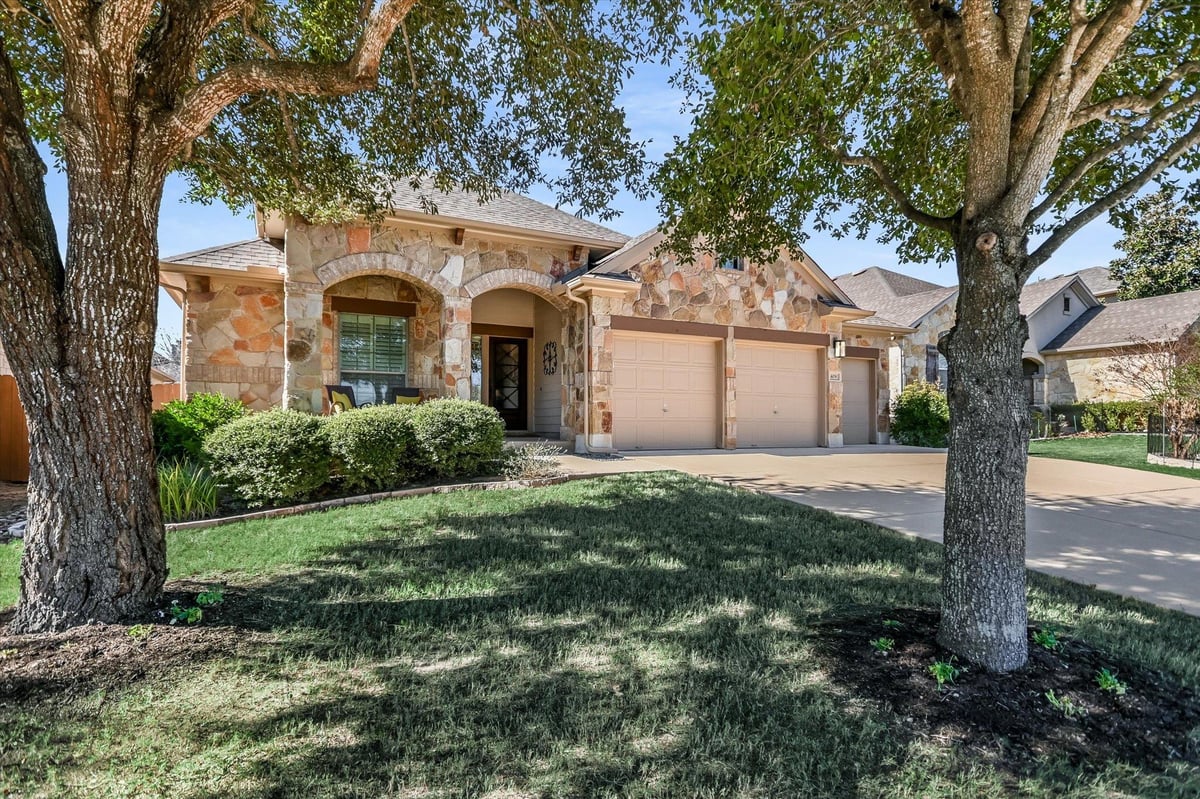 View 409 Harris DR in Belterra Ph 03 Sec 11a 409 Harris DR - property photo 1 - Luxury home in Belterra Ph 03 Sec 11a, Austin, TX