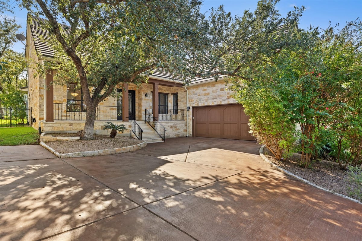 View 41 Tiburon Dr in Hills Lakeway Ph 04 41 Tiburon Dr - property photo 1 - Luxury home in Hills Lakeway Ph 04, The Hills, TX