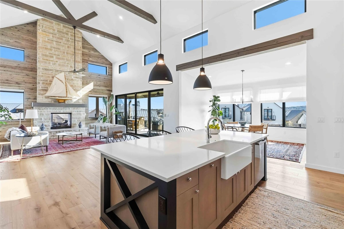 410 Kayak Way - front exterior - Luxury home in Westside Landing / Rough Hollow, Austin, TX