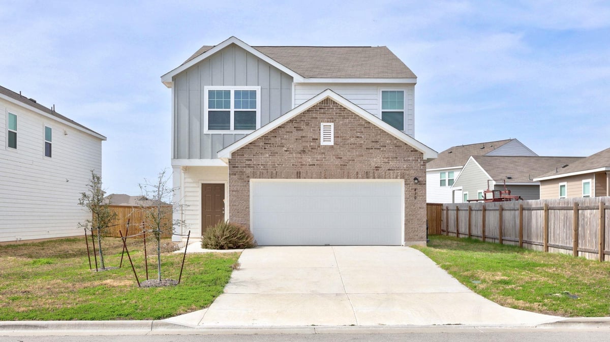 View 410 Magnum Force Dr in Eastwood Sec 4 410 Magnum Force Dr - front exterior - Luxury home in Eastwood Sec 4, Jarrell, TX