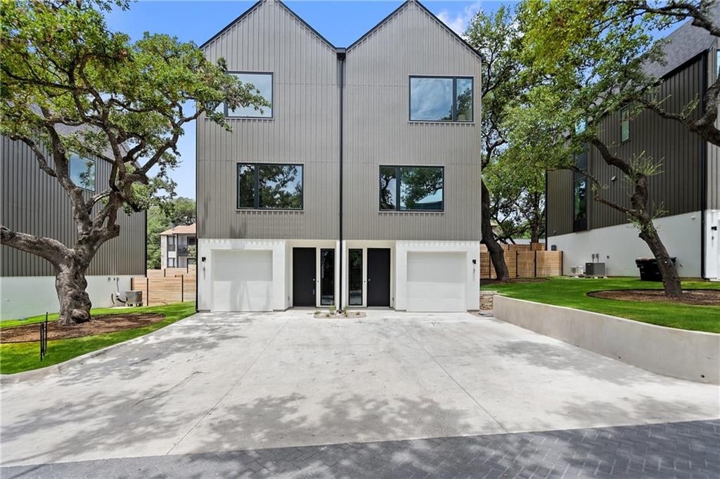 View 410 W Alpine Rd Unit #7 in Decker 410 W Alpine Rd Unit #7 - front exterior - Luxury home in Decker, Austin, TX