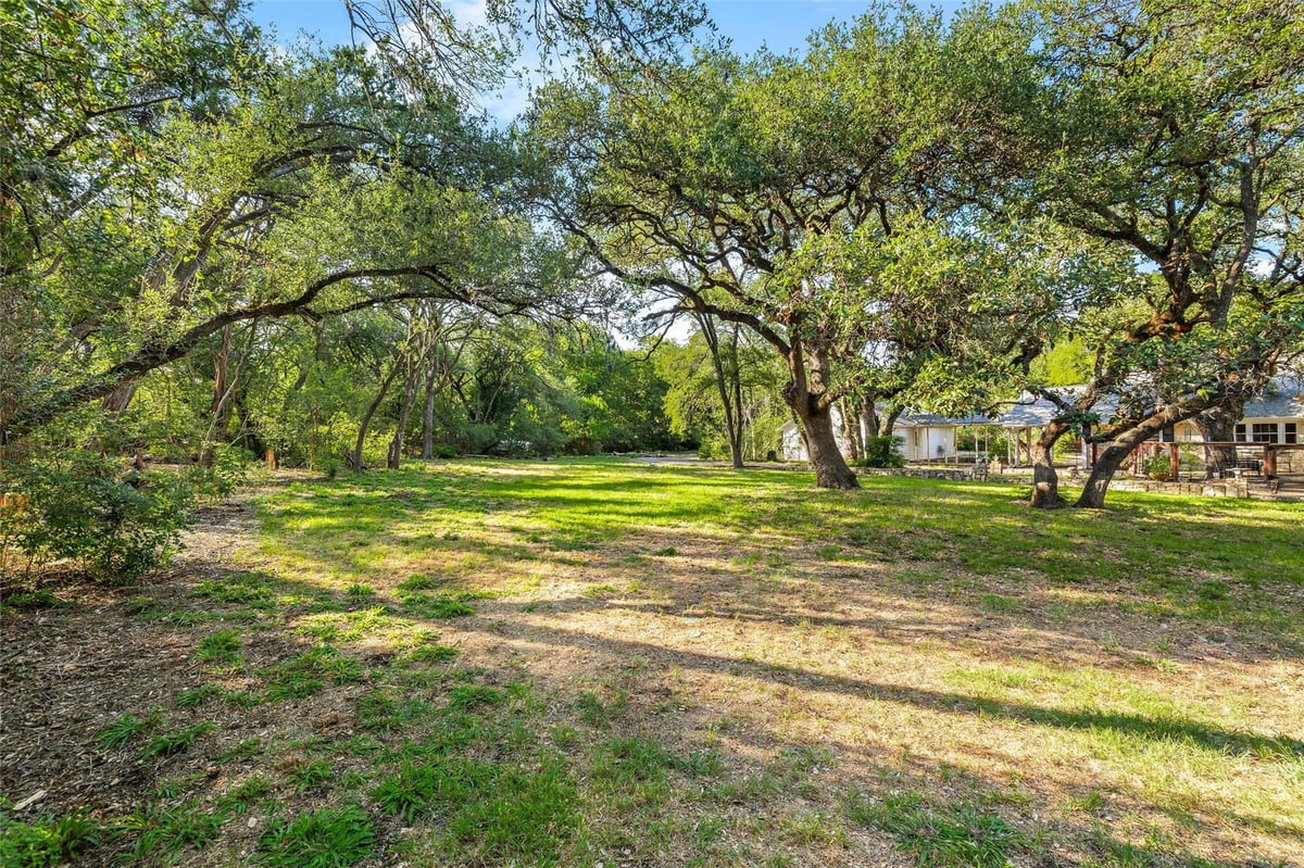 View 4101 Spicewood Springs Rd in Mesa Forest Add 4101 Spicewood Springs Rd - view with 4101 Spicewood Springs Rd in Austin - Luxury home in Mesa Forest Add, Austin, TX