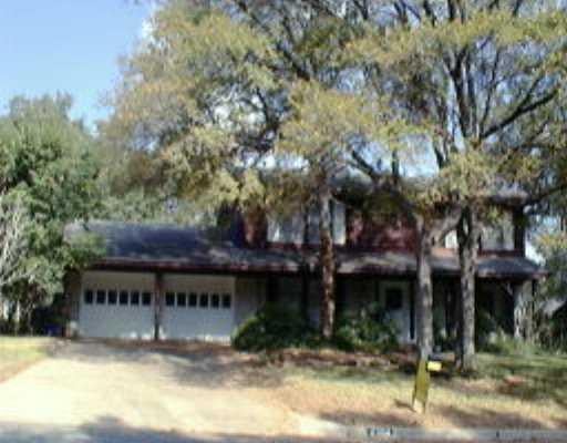 View 4104 CAT Holw in Northwest Hills 4104 CAT Holw - property photo 1 - Luxury home in Northwest Hills, Austin, TX