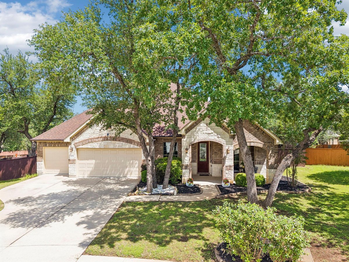 View 4108 Charbray CT in Ranch At Brushy Creek Sec 06 4108 Charbray CT - front exterior - Luxury home in Ranch At Brushy Creek Sec 06, Cedar Park, TX