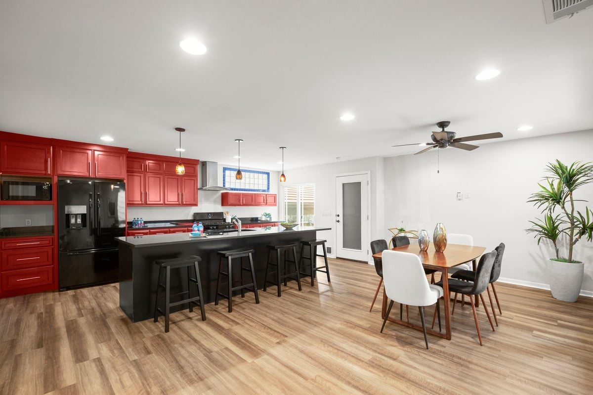Primary bedroom at 4116 Creek Ledge Unit #108 - 2 bed 2 bath home
