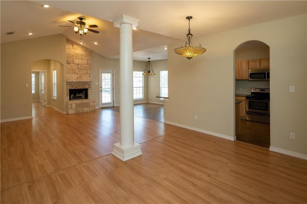 View 412 Cargill DR in Briarcliff Inc Sec 09 Amd 412 Cargill DR - property photo 1 - Luxury home in Briarcliff Inc Sec 09 Amd, Spicewood, TX