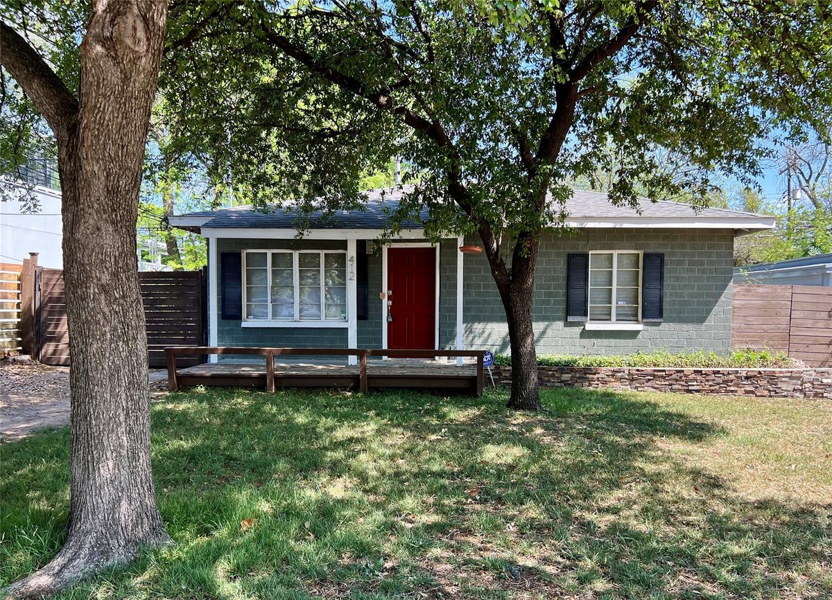 View 412 W Croslin ST Unit #A in Silverton Heights Sec 02 412 W Croslin ST Unit #A - property photo 1 - Luxury home in Silverton Heights Sec 02, Austin, TX