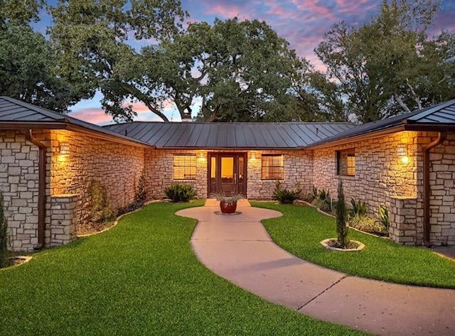 View 413 Silver SPUR in Horseshoe Bay Proper 413 Silver SPUR - front exterior - Luxury home in Horseshoe Bay Proper, Horseshoe Bay, TX