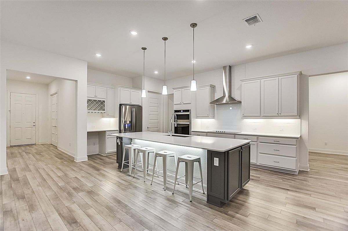 Living area at 413 Verbena Dr - 3 bed 2 bath home