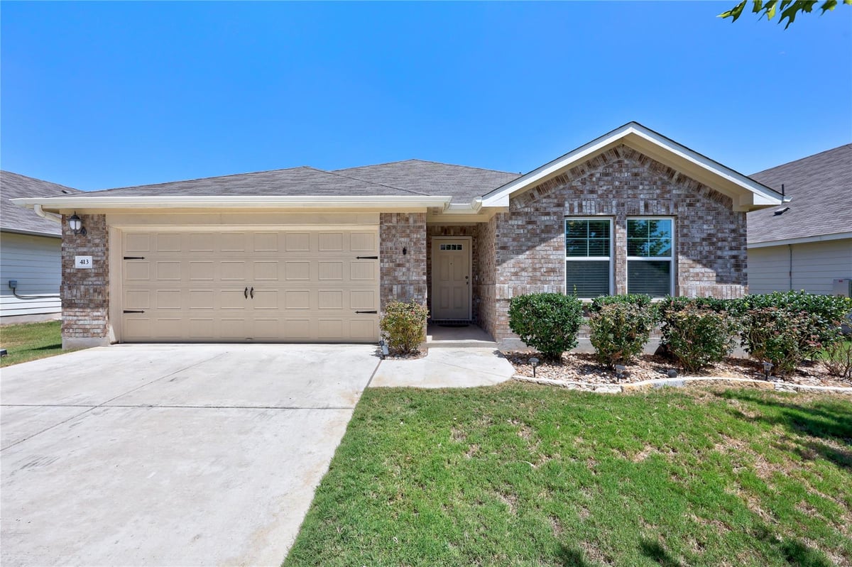 View 413 Windy Reed RD in Cross Creek 413 Windy Reed RD - property photo 1 - Luxury home in Cross Creek, Hutto, TX