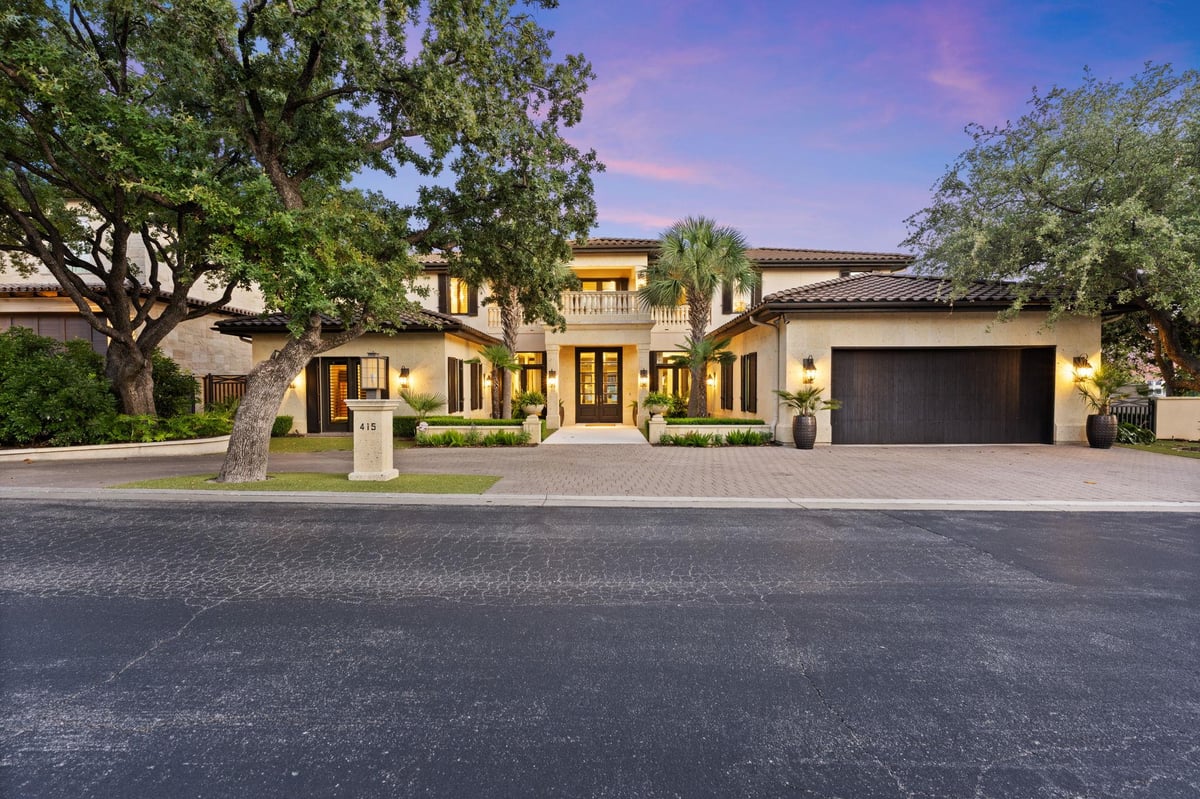 415 Lighthouse DR - front exterior - Luxury home in Horseshoe Bay Proper, Horseshoe Bay, TX