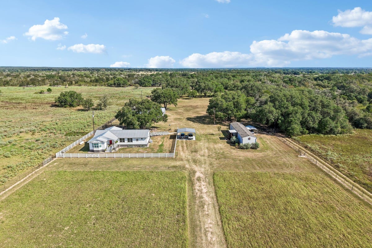 View 4151 Unger RD in Smithville 4151 Unger RD, photo 1 of 40, Smithville, Smithville, TX