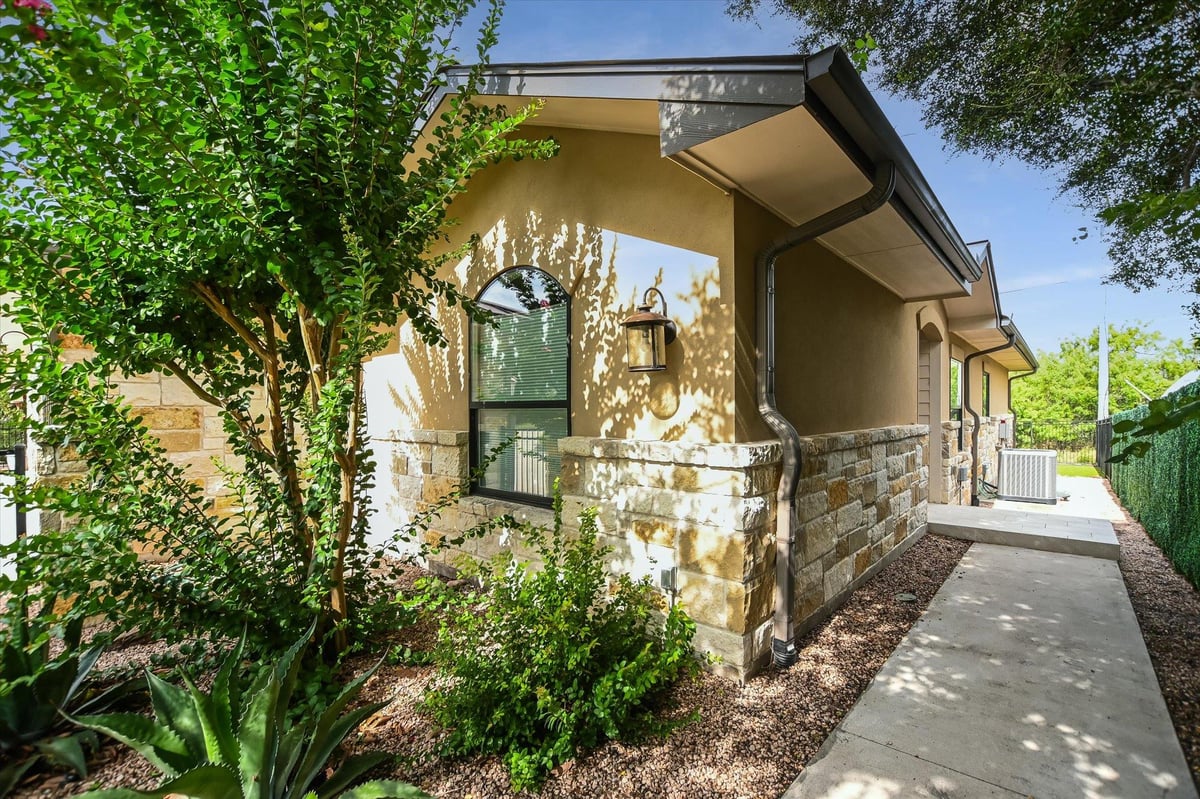 View 416 Hi CIR Unit #B in Horseshoe Bay Proper 416 Hi CIR Unit #B - front exterior - Luxury home in Horseshoe Bay Proper, Horseshoe Bay, TX