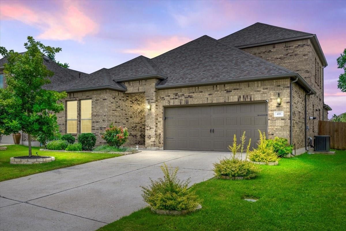 View 416 Mistflower Springs Dr in Oak Creek Ph 5 416 Mistflower Springs Dr - front exterior - Luxury home in Oak Creek Ph 5, Leander, TX