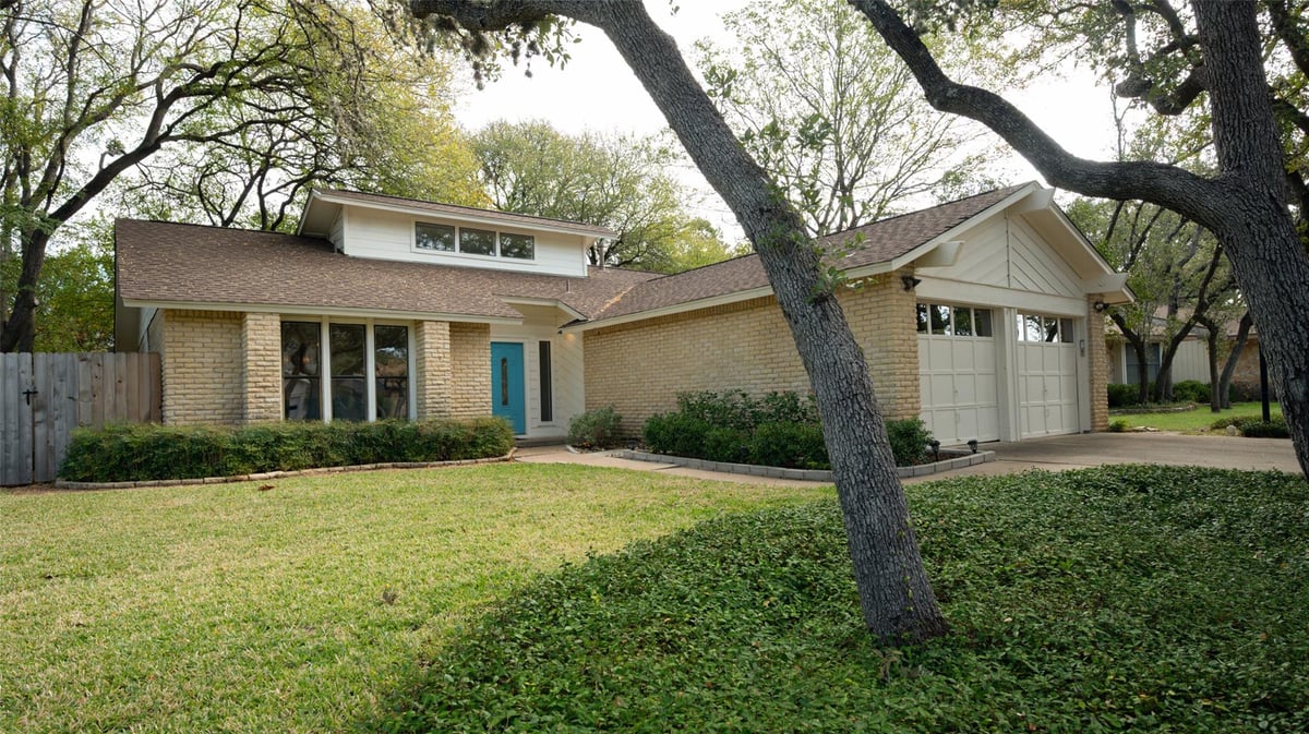 View 4191 Travis Country Cir in Trailwood Village Two At Travi 4191 Travis Country Cir - front exterior - Luxury home in Trailwood Village Two At Travi, Austin, TX
