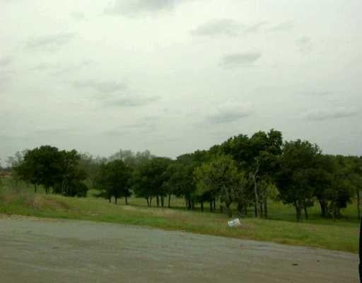 View 420 Apache Pass 420 Apache Pass - property photo 1 - Luxury lot in Hutto, TX