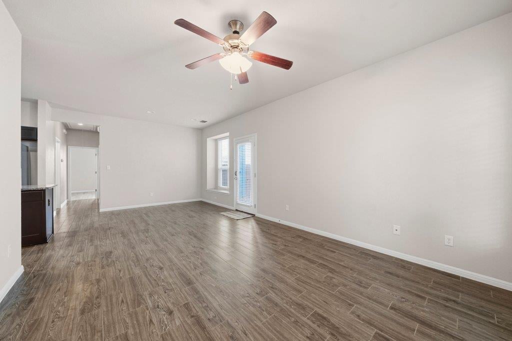 Bathroom at 420 Spiny Lizard Ln - 2 bed 2 bath home