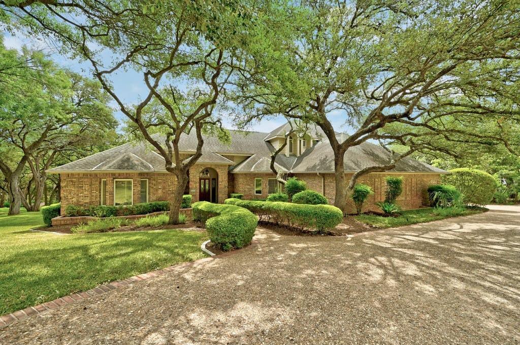 View 4200 Bennedict LN in West Rim 4200 Bennedict LN - property photo 1 - Luxury home in West Rim, Austin, TX