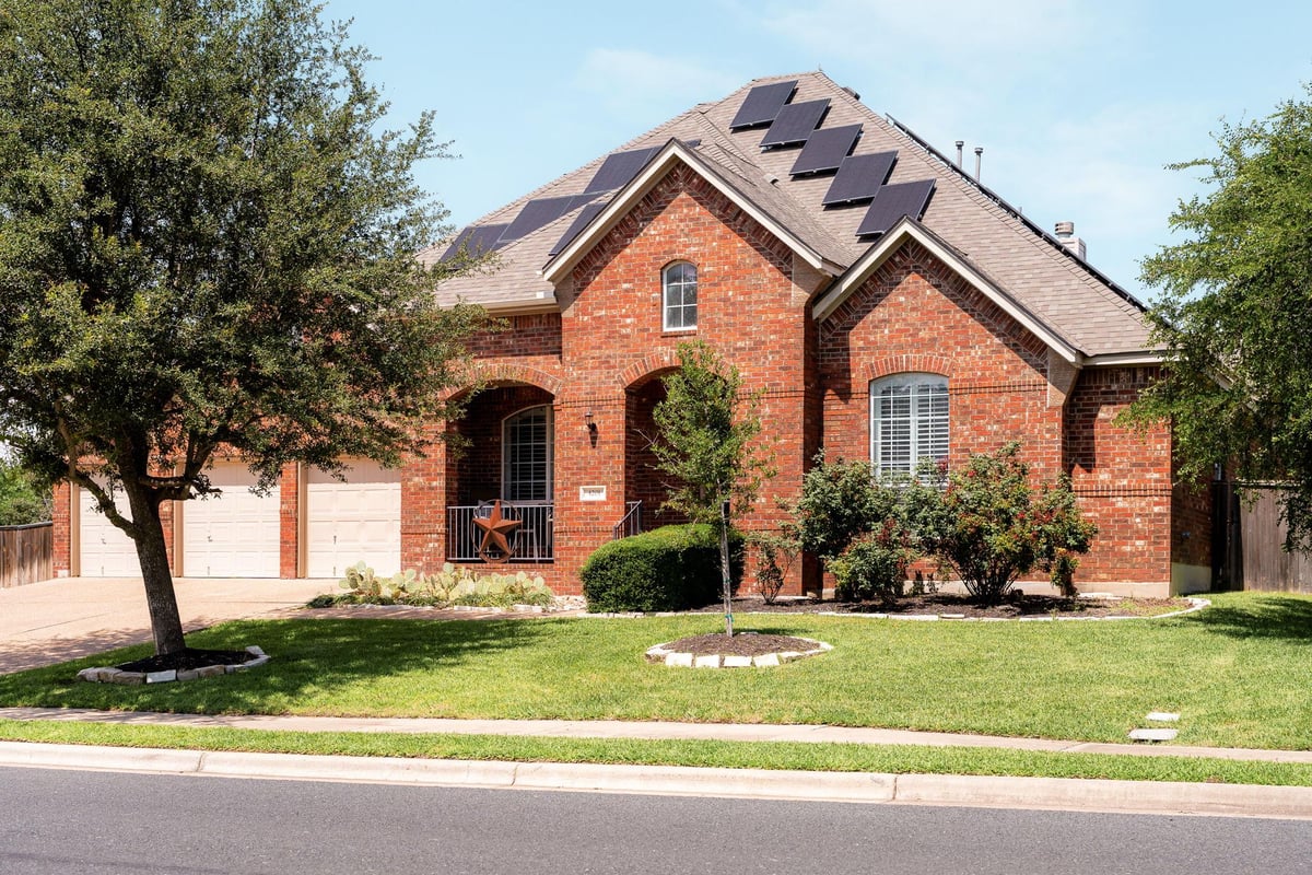 View 4201 Greatview DR in Teravista Sec 03A 4201 Greatview DR - front exterior - Luxury home in Teravista Sec 03A, Round Rock, TX