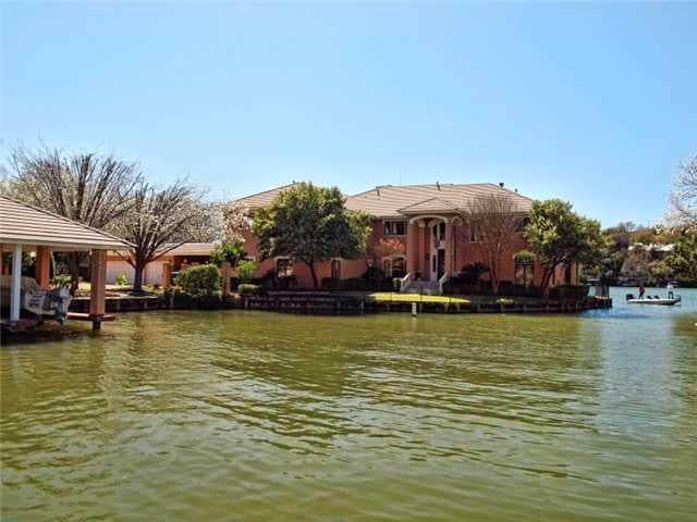 View 4204 SPINNAKER Cv in Lake Austin 4204 SPINNAKER Cv - property photo 1 - Luxury home in Lake Austin, Austin, TX